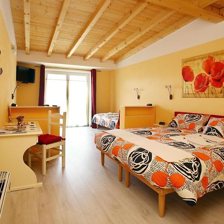 B&B La Vecchia Tipografia - Lago D'Idro Ponte Caffaro Εξωτερικό φωτογραφία