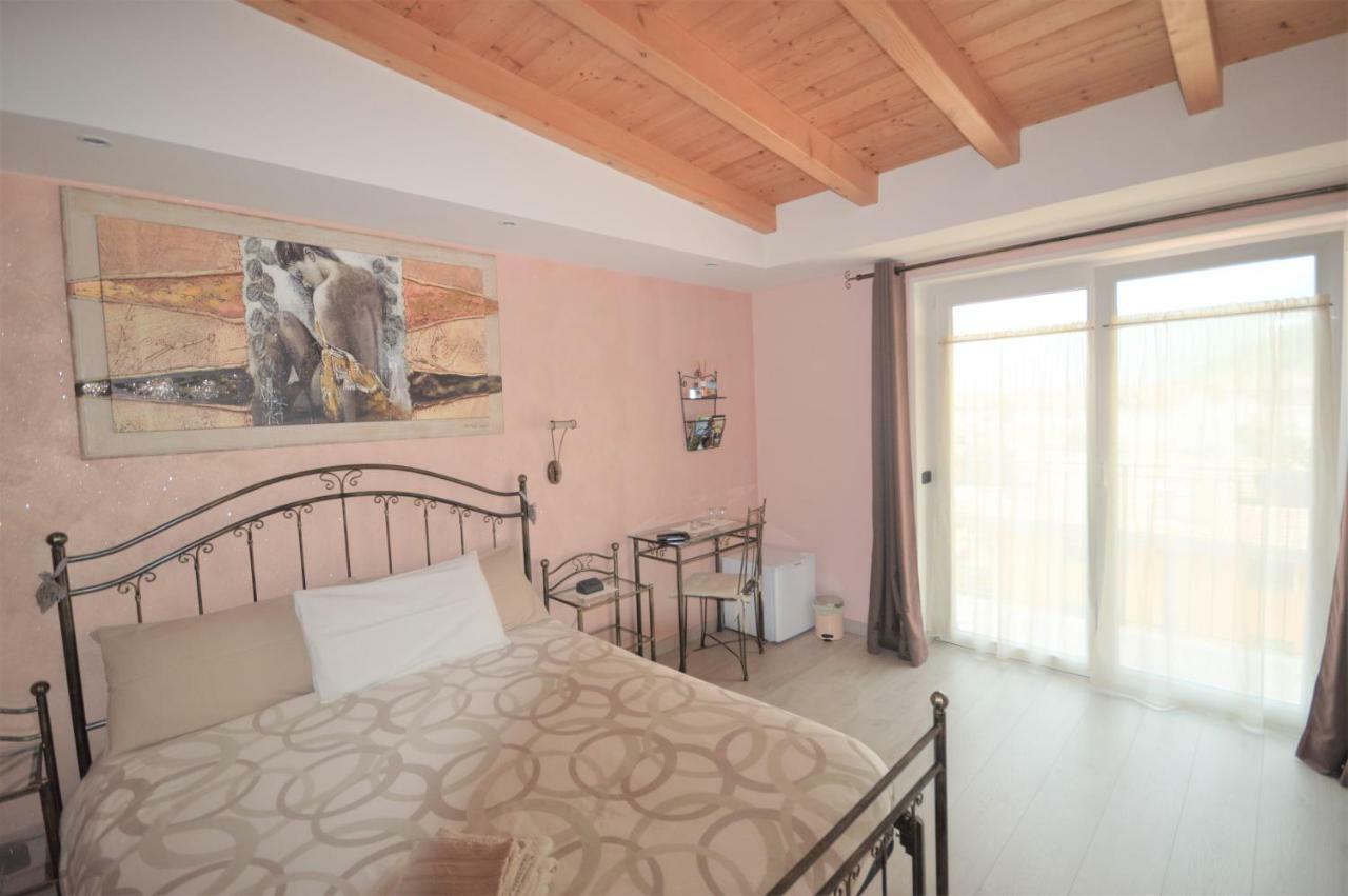 B&B La Vecchia Tipografia - Lago D'Idro Ponte Caffaro Εξωτερικό φωτογραφία